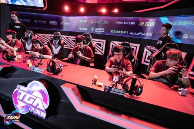 法企及的高 法企及的高