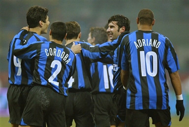 先武器后饰 先武器后饰