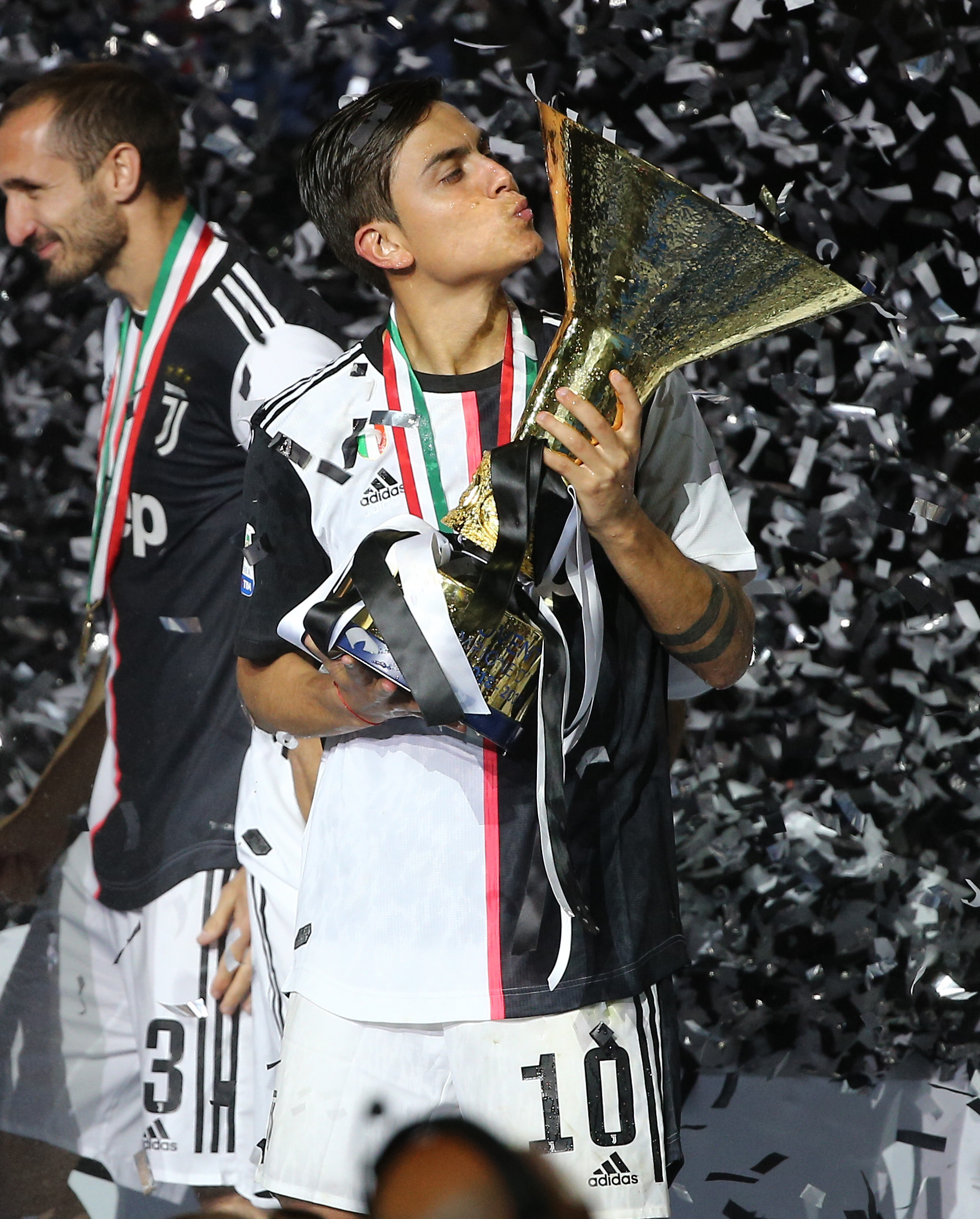 英国中间人 英国中间人